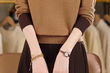 Two-Tone Knit Polo Top with Long Sleeves