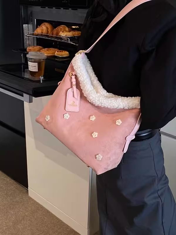 Fleece Lined Shoulder Bag