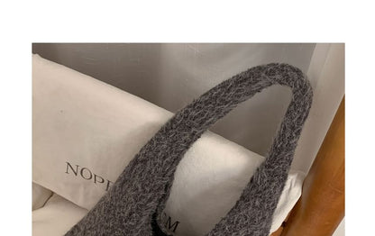 Plain Felt Shoulder Bag