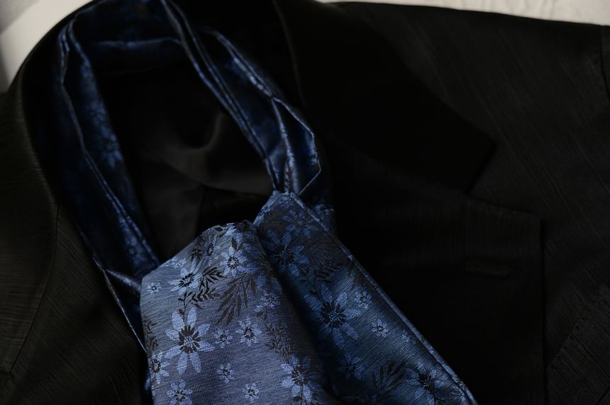 Jacquard Scarf (Various Designs)