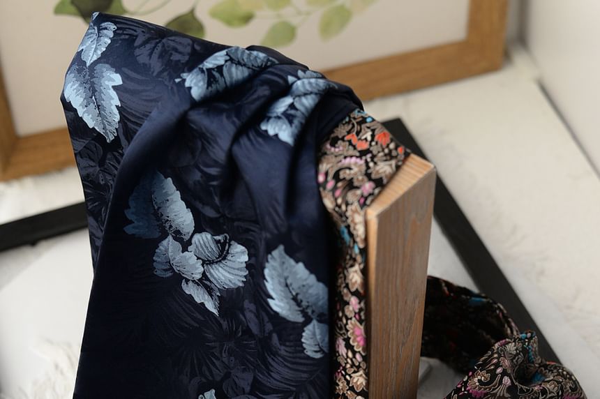 Jacquard Scarf (Various Designs)