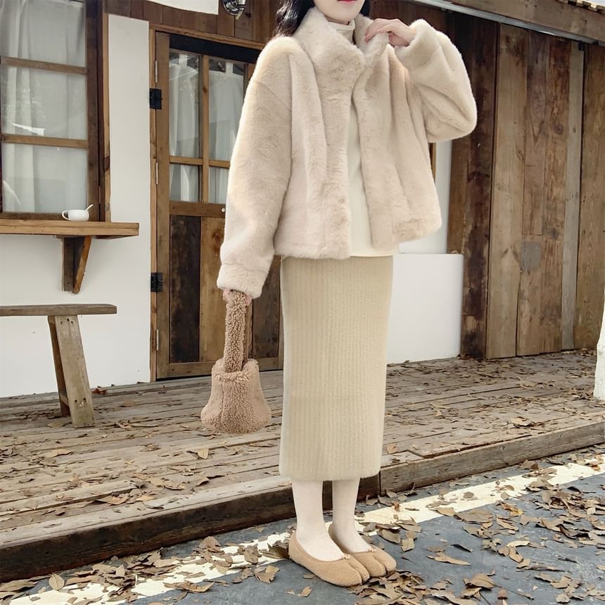 Fluffy Knit Midi Pencil Skirt