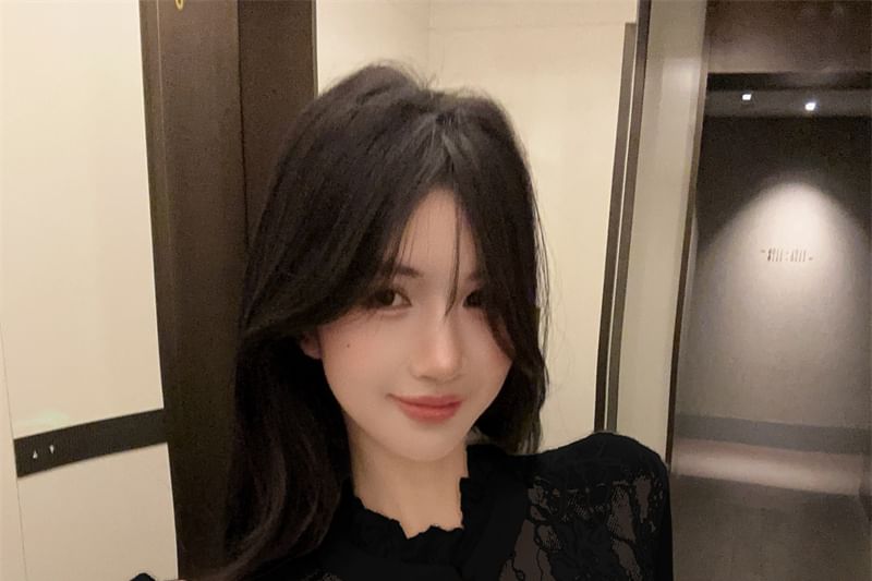 Mock Two-Piece Cutout Lace Panel Top
