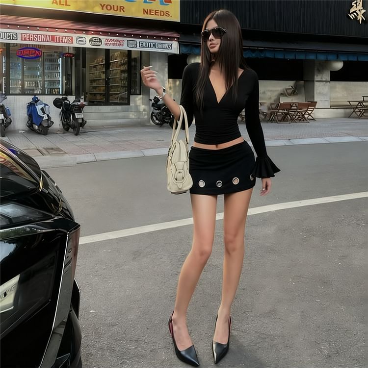 Long-Sleeve V-Neck Crop Slim T-Shirt & Mid Waist Grommet Mini Pencil Skirt