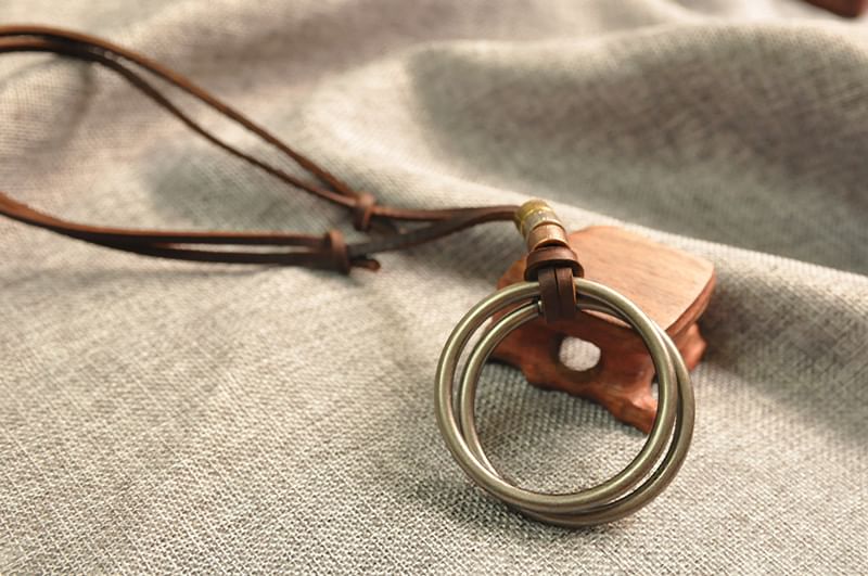 Genuine Leather Double Hoop Necklace