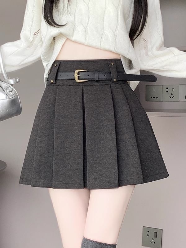 High Rise Solid Mini Pleated Skirt