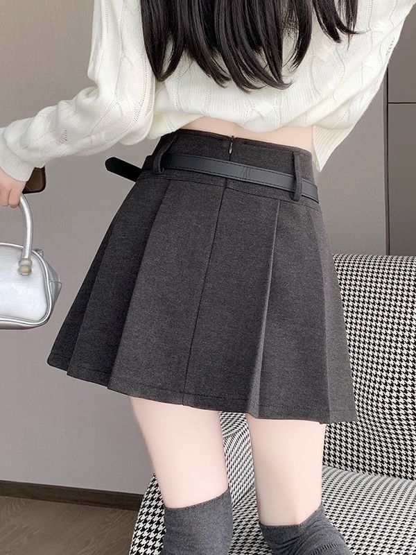 High Rise Solid Mini Pleated Skirt