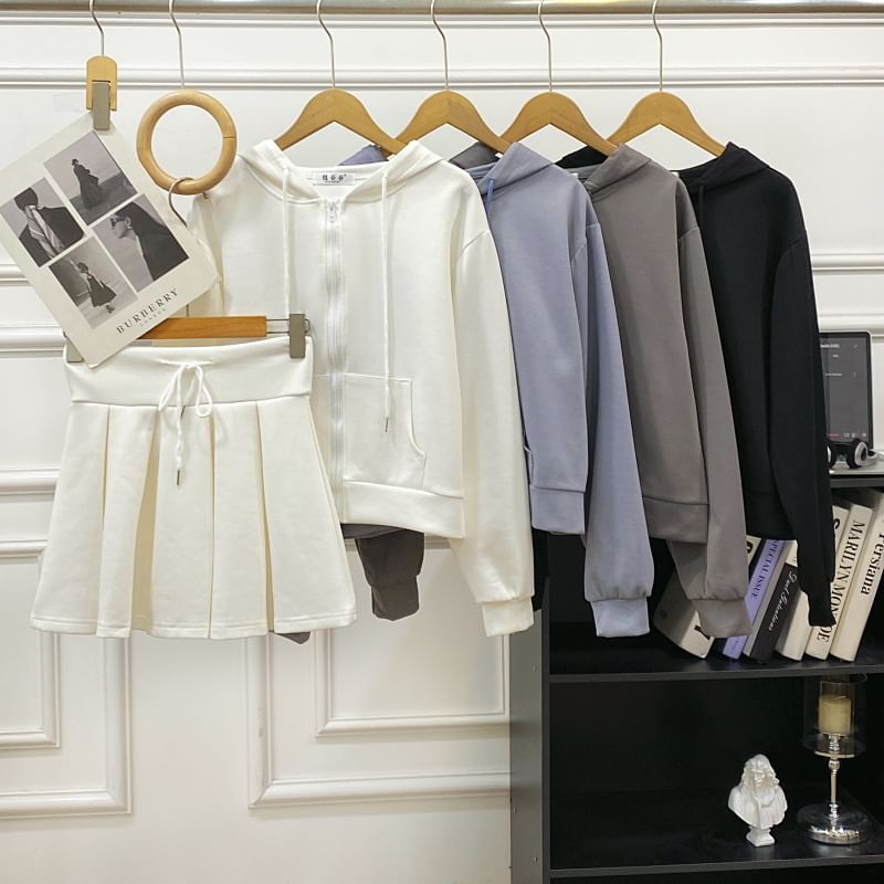 Zip Hoodie & High Waist Pleated Mini Skirt Outfit
