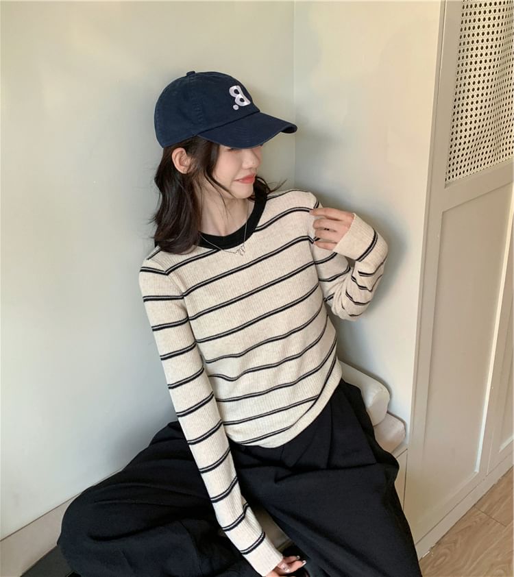 Ribbed Knit Crew Neck Striped Pullover