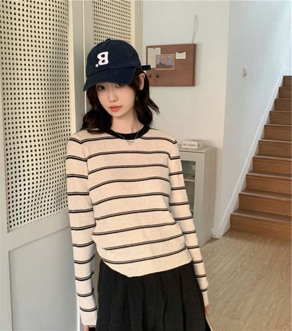 Ribbed Knit Crew Neck Striped Pullover