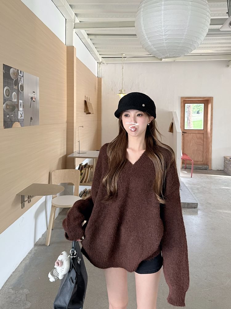 Relaxed V-Neck Knit Sweater with Solid Color
