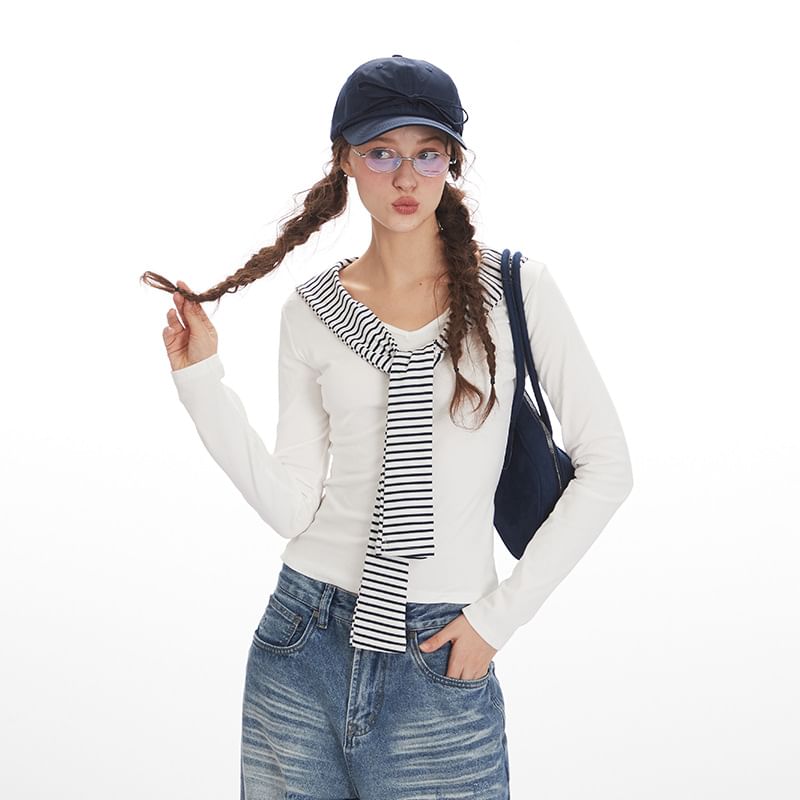 Striped V-Neck Tie-Front Fitted Tee with Long Sleeves