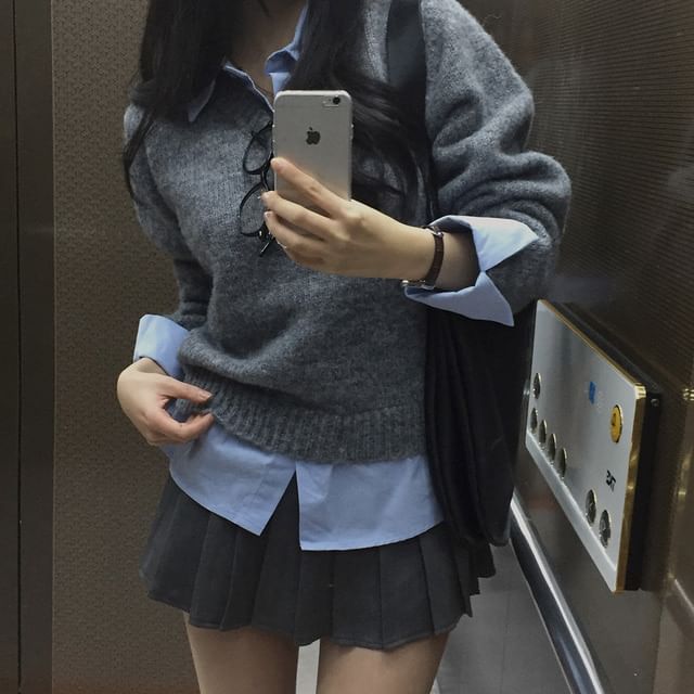 Collar Henley Sweater with Mock Two-Piece Style