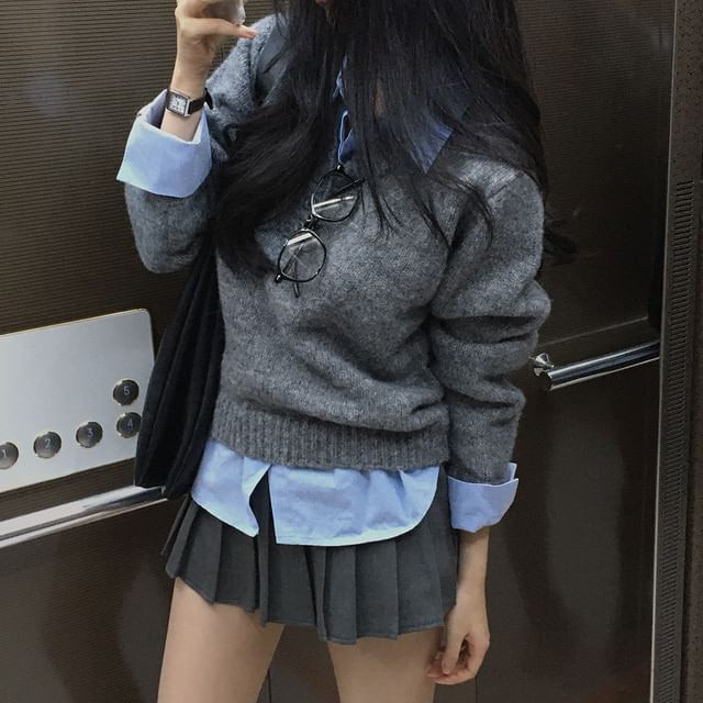 Collar Henley Sweater with Mock Two-Piece Style