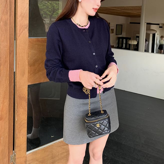 Long Sleeve Mock Two Piece Color-Block Loose-Fit Cardigan