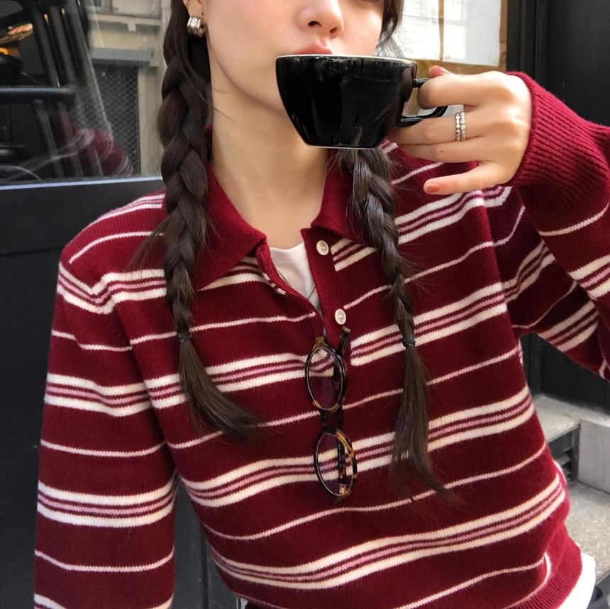 Striped Loose-Fit Polo Sweater with V-Neck