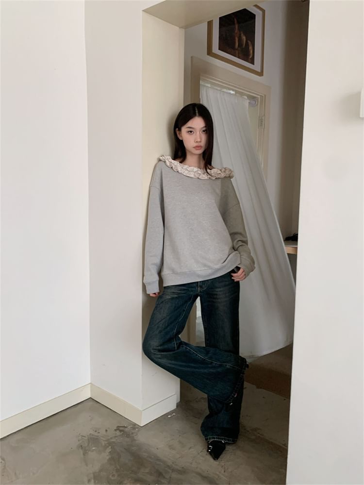 Asymmetric Ruffle Sweatshirt with One Shoulder