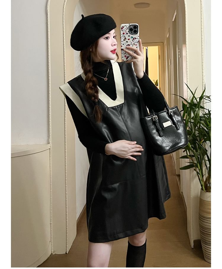 Maternity Turtleneck Knit Top with Long Sleeves