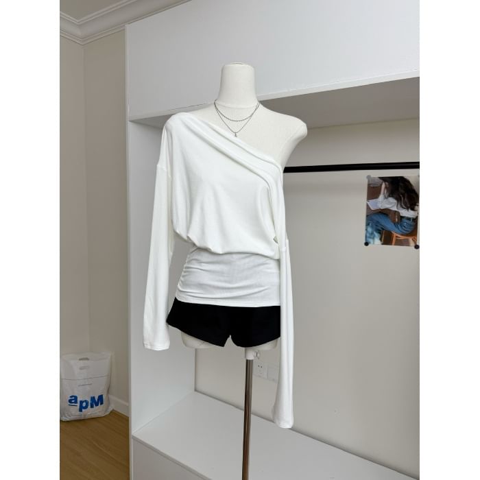 One-Shoulder Tee with Long Sleeves