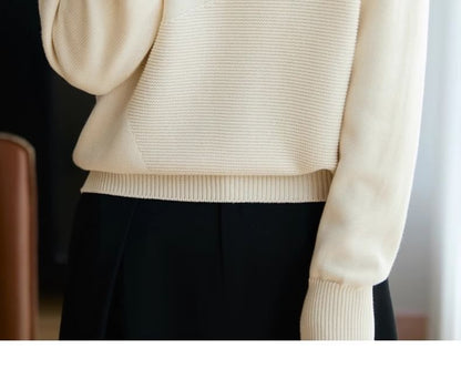 Ribbed Knit Crew Neck Sweater in Solid