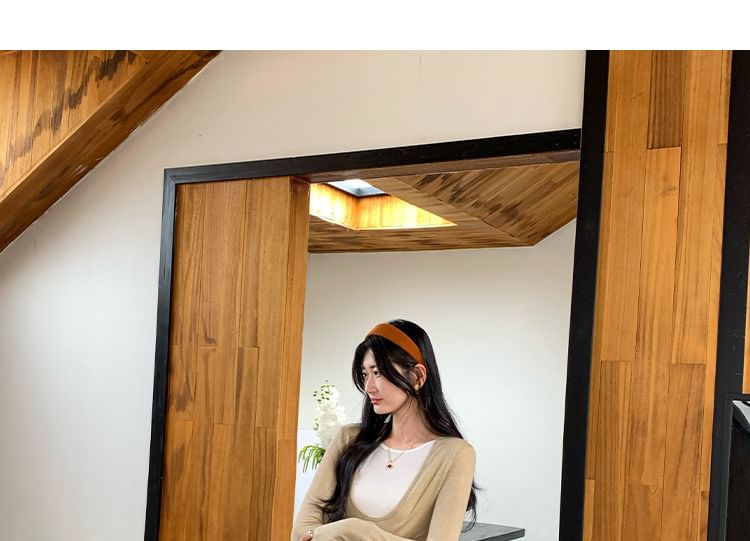 Crew Neck Mock Two-Piece Slim Fit Long Sleeve Tee