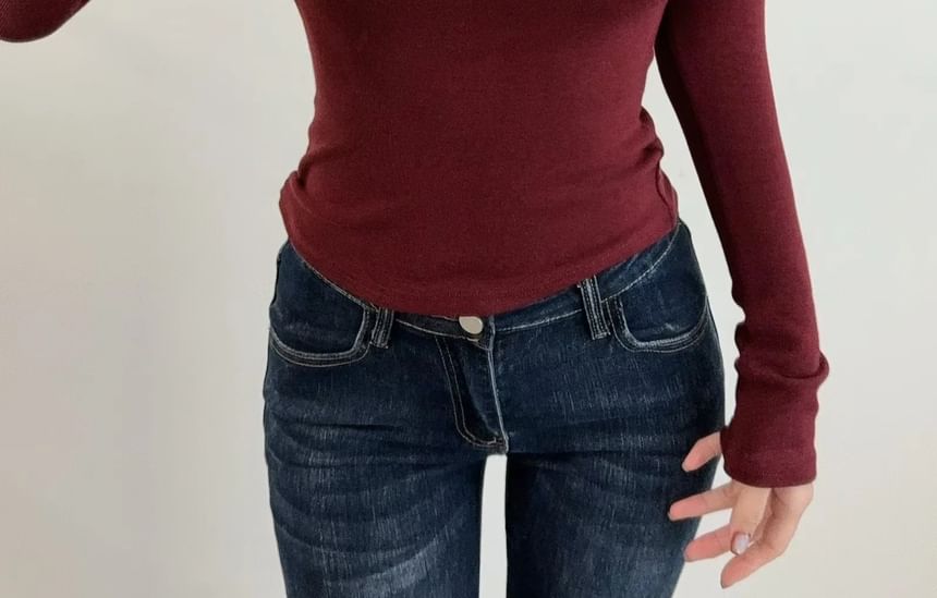 Asymmetrical Neck Cutout Slim Fit Long Sleeve Tee