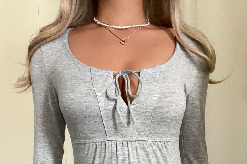 Scoop Neck Solid Top with Long Sleeves