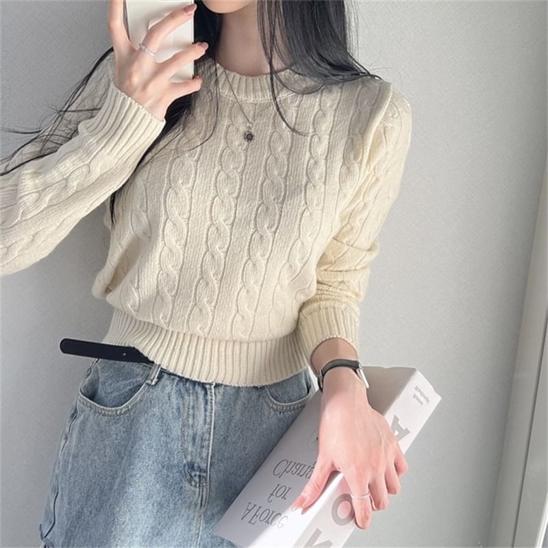 Cropped Cable Knit Round Neck Sweater