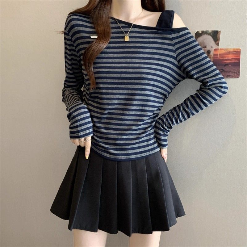 Ruched Asymmetrical Tee with Cold Shoulder