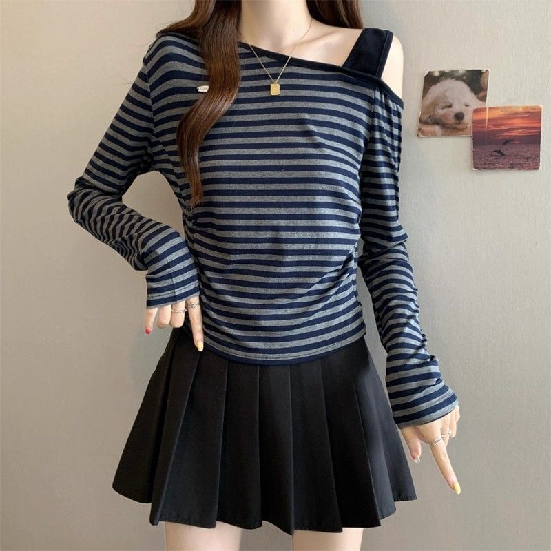 Ruched Asymmetrical Tee with Cold Shoulder