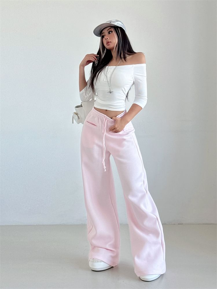 Trendy 3/4-Sleeve Off-Shoulder Fitted Crop Blouse