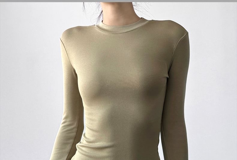 Slim Fit Crop Tee Mock Neck Long Sleeve