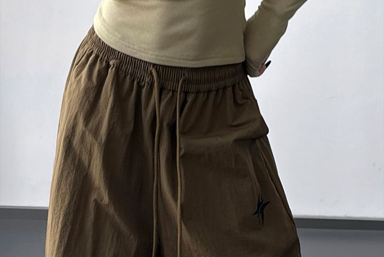 Slim Fit Crop Tee Mock Neck Long Sleeve