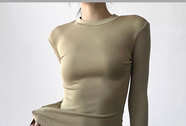Slim Fit Crop Tee Mock Neck Long Sleeve