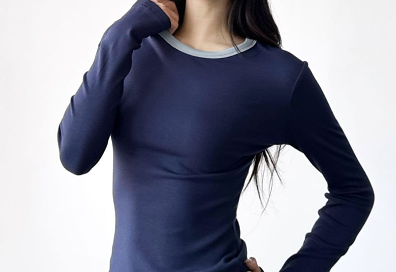 Crew Neck Contrast Trim Slim Crop T-Shirt