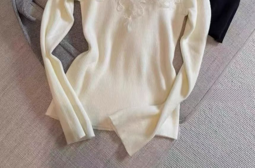 Long-Sleeve V-Neck Lace Panel Knit Top
