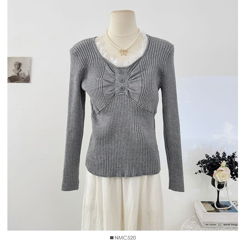 Round Neck Ruched Knit Top with Lace Panels
