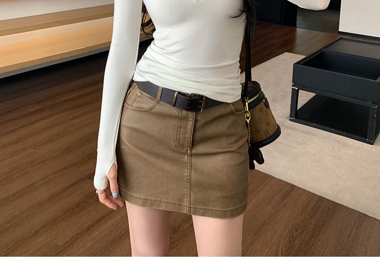 Classic V-Neck Long Sleeve Tee
