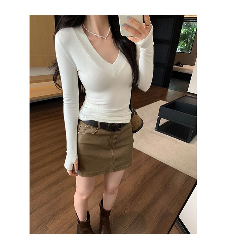 Classic V-Neck Long Sleeve Tee