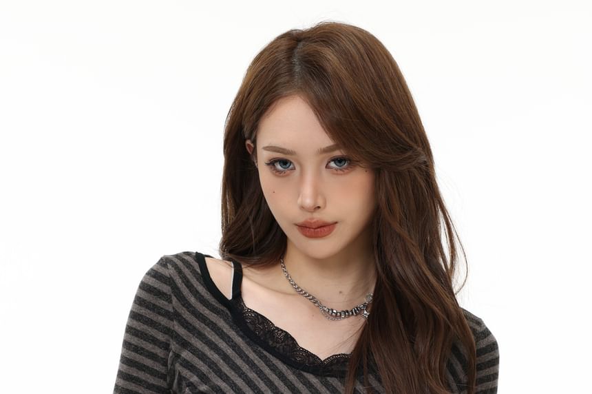 Mock Two-Piece Tee with Lace Panel