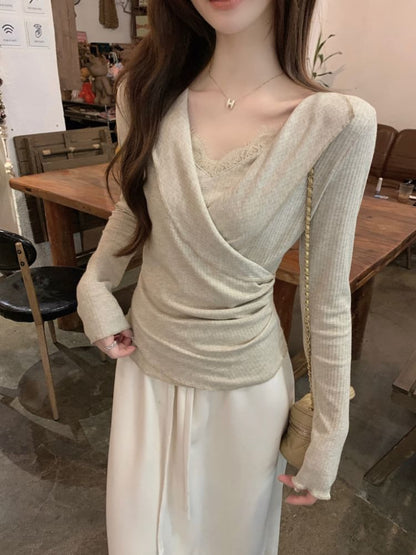 Long-Sleeve V-Neck Lace Trim Wrap Tee