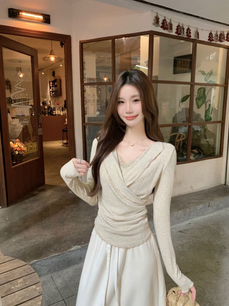 Long-Sleeve V-Neck Lace Trim Wrap Tee