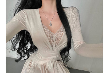 Long-Sleeve V-Neck Lace Panel Plain Maxi A-Line Dress