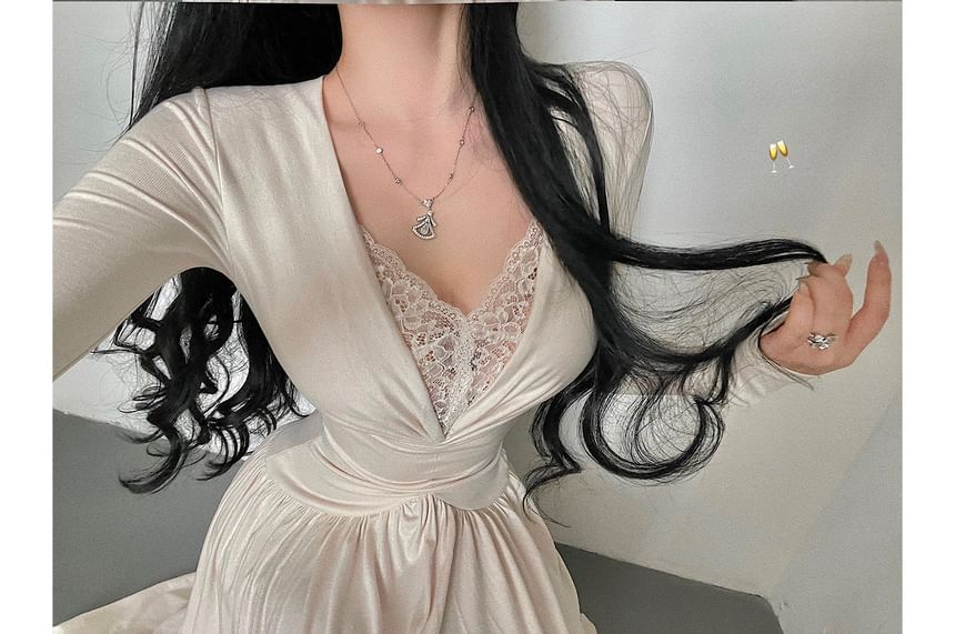Long-Sleeve V-Neck Lace Panel Plain Maxi A-Line Dress