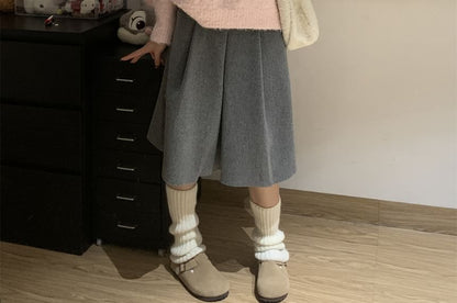 Crew Neck Fleece Sweater & Mid-Rise A-Line Midi Skirt Set