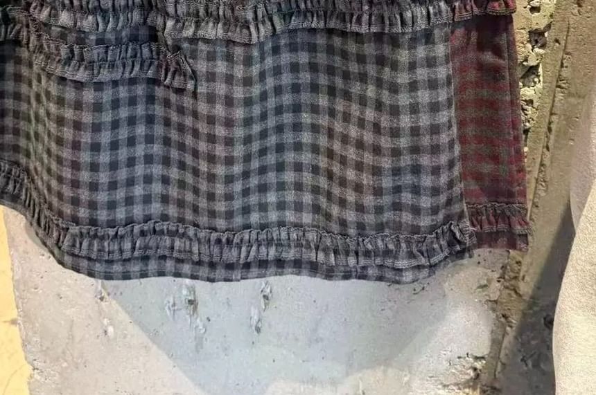 Gingham Ruffle Straight Skirt
