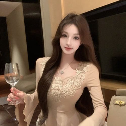 Long-Sleeve Lace Panel Flowy Top