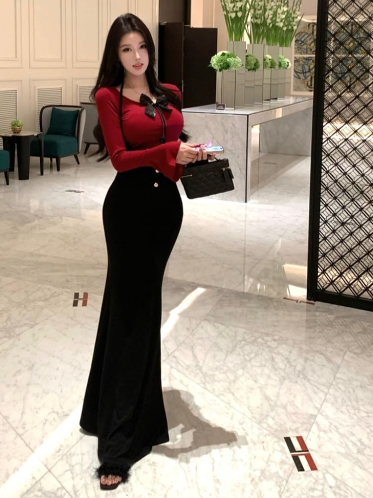 Set: Long-Sleeve Off Shoulder Top + Halter Neck Plain Maxi Mermaid Dress