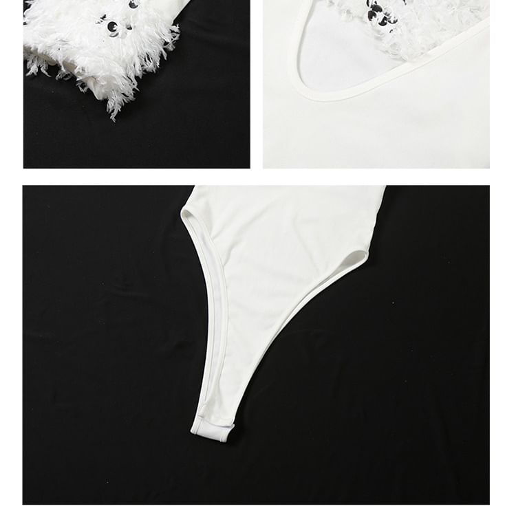 Scoop Neck Long-Sleeve Bodysuit and Low Waist Mini Skirt