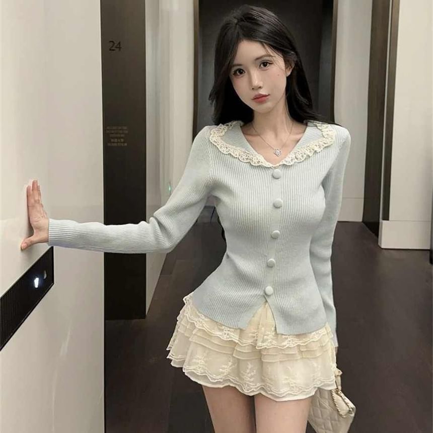 Long-Sleeve Split Neck Lace Trim Slit Knit Top
